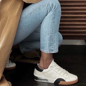 Zina Sneaker Dolce Vita